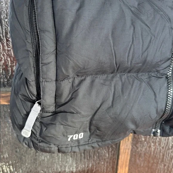 The North Face Jacket Womens Medium Nuptse 700 Down Insulated Black Vest. - Picture 4 of 11